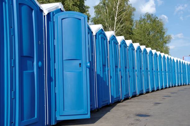 Best Portable restroom solutions  in Walnut Creek, OH